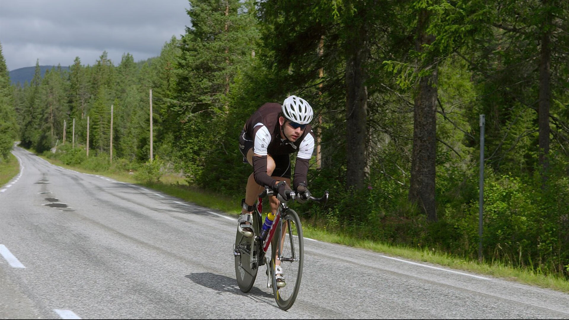 开云体育平台APP-冰封雷鬼，当关键先生布雷默用一脚重炮，冻结了牙买加的雷鬼节奏